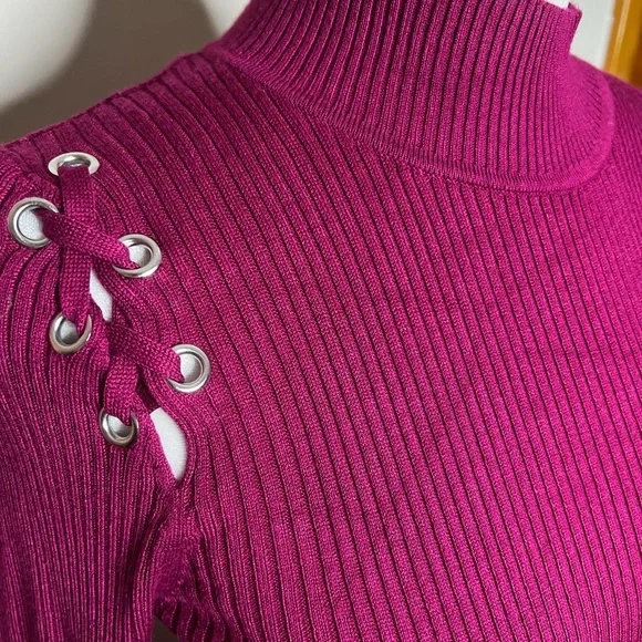 Hippie Rose Sweater - Picture 4 of 4